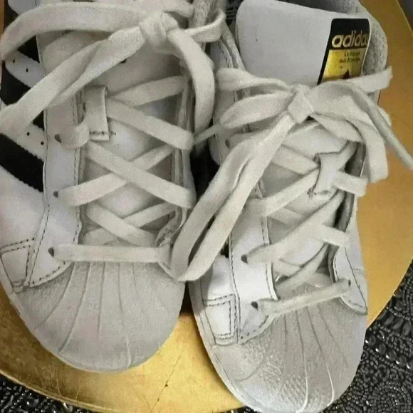 GIRLS ADIDAS SUPERSTAR SNEAKERS SIZE 2.5 M ORTHOLITE - Picture 5 of 13